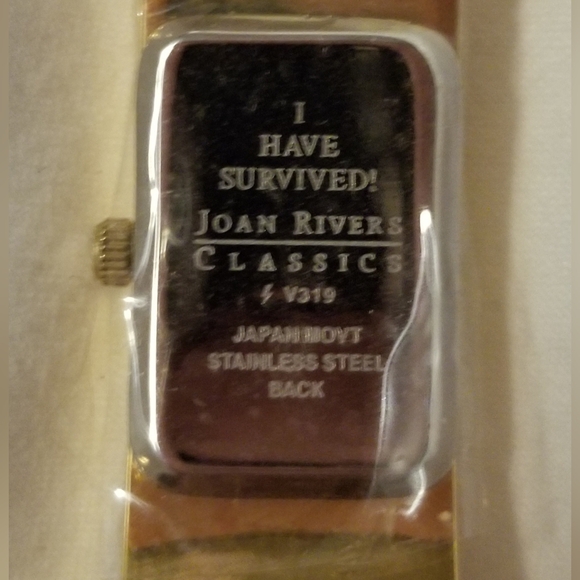 VINTAGE JOAN RIVERS "I HAVE SURVIVED" GOLDEN BRACELET WATCH -NEVER WORN - 7-7.5" - Picture 3 of 5